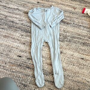 Kyte Baby Light blue/grey Footed Onesie